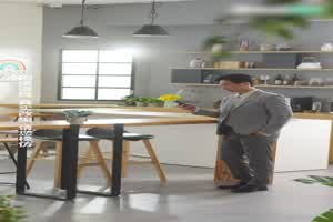 《重生之我不是舔狗》第七集  背景图片