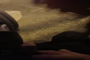 户外商场地铁口大胆操逼口交  背景图片