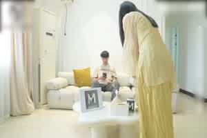 麻豆传媒 林诗诗 沉迷乱伦的风骚继母 爱上继子的精液味  背景图片