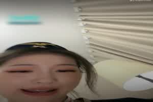 小里予猫空姐  背景图片