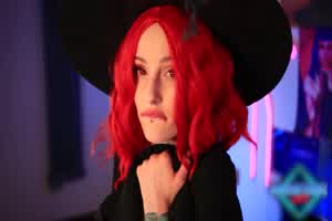 今晚让性感丝袜女巫一起过圣诞吧  背景图片