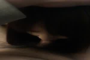 漂亮妹子背着男友被富二代狠操，让美女毒龙各种折磨侮辱，原来是3角恋流出  背景图片