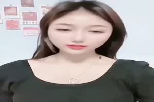 安琪来了～各位哥哥们可以多多关注我唷  背景图片