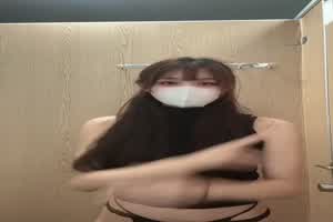 顶级颜值骚货 为什么会有这么骚的女孩  背景图片