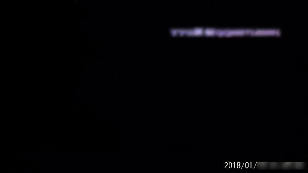  广东约约哥-某车展结识的旗袍蜜桃臀性感女模 的剧照1