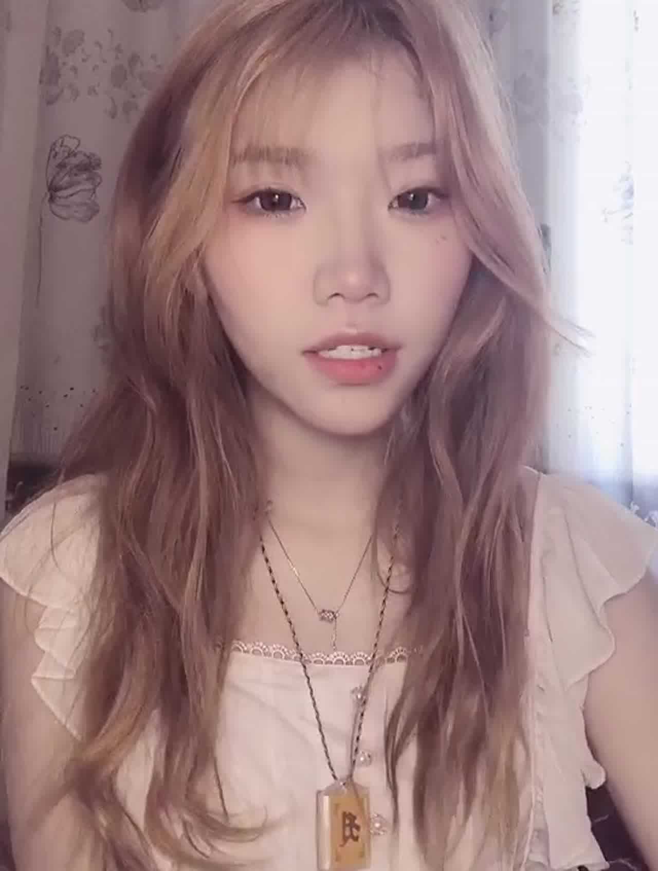  大家好呀 喜欢我可以关注我呦? 的剧照1