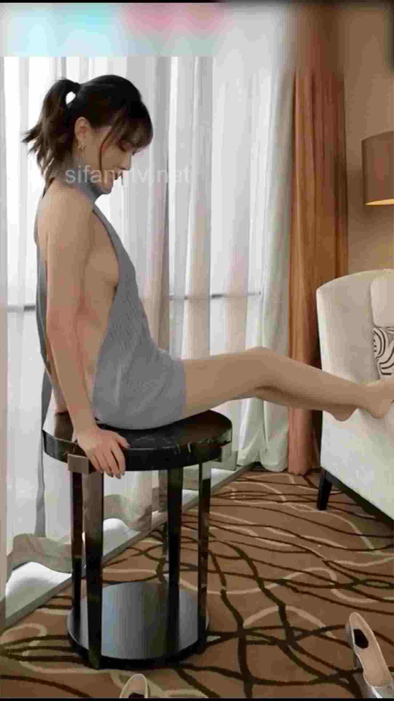  神似郑爽 长腿模特拍摄现场 的剧照6