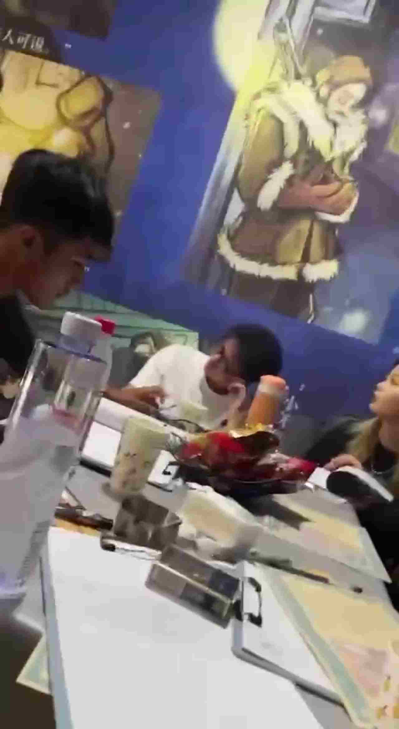  男友第一视角爆艹女友 高潮的样子真的美丽极了！ 的剧照10