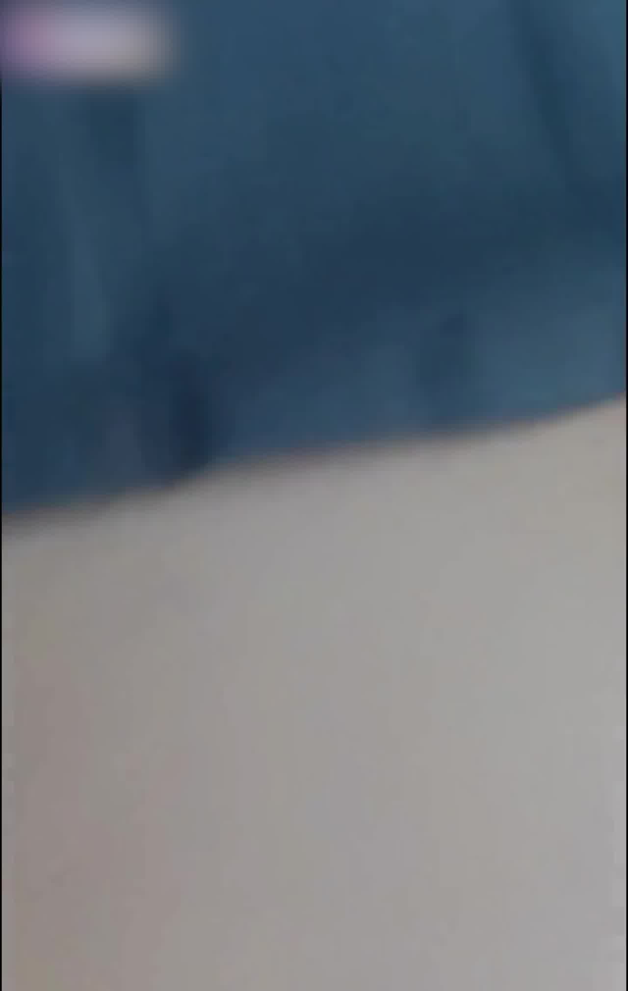  压头双马尾水手服妹妹赶快吃 的剧照4