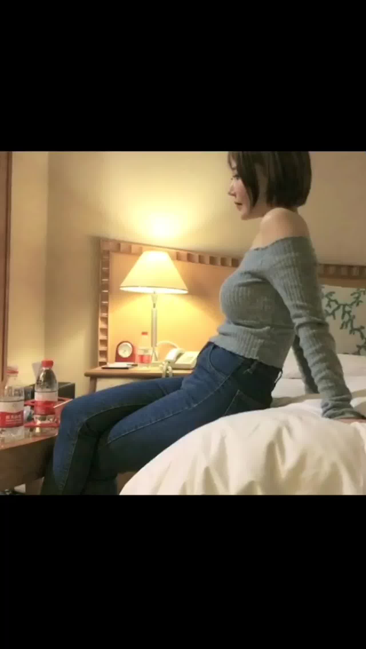  很骚的一个少妇，也喜欢调情1 的剧照6