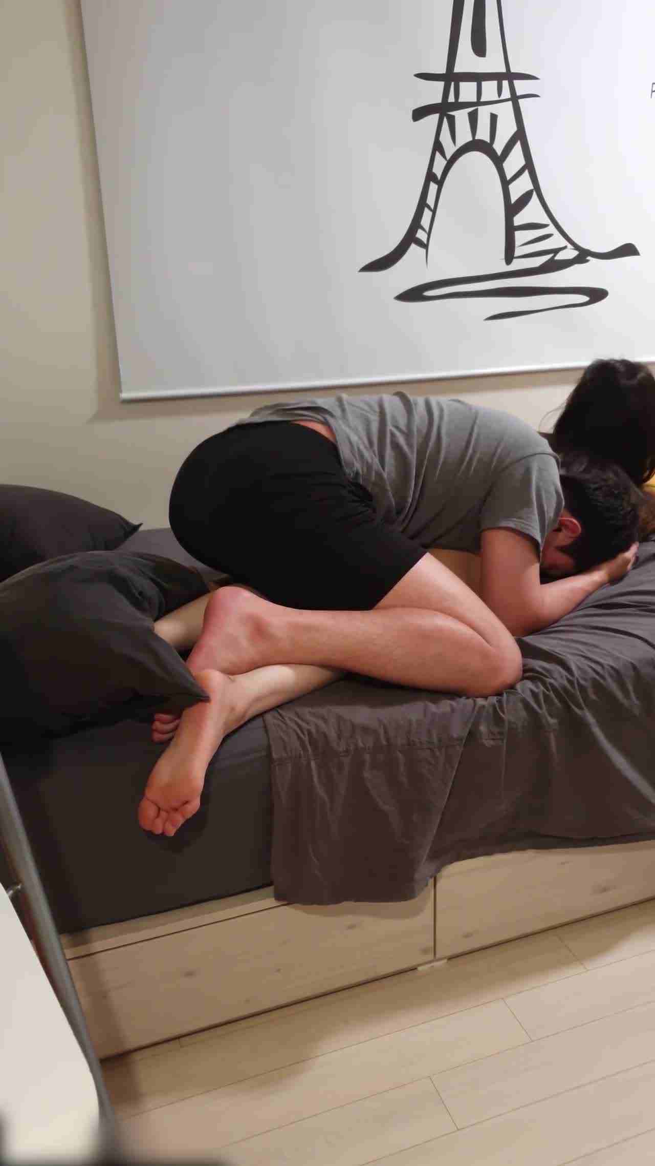  金先生蓝衣小腹美女边玩边做真幸福 完整版 的剧照9