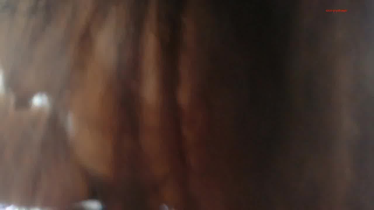  年轻小女友想当我的小母狗 的剧照2