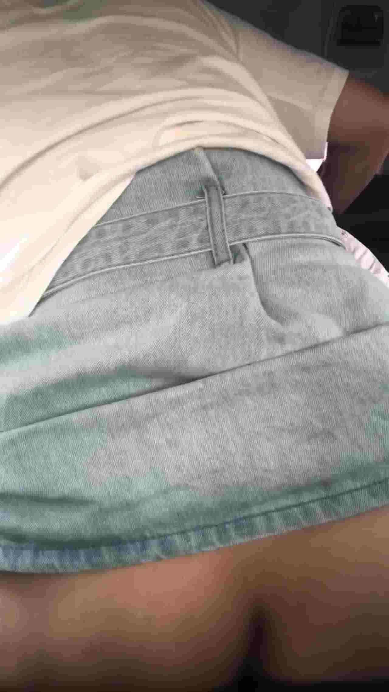  好久没有车震了，先摸摸 的剧照7