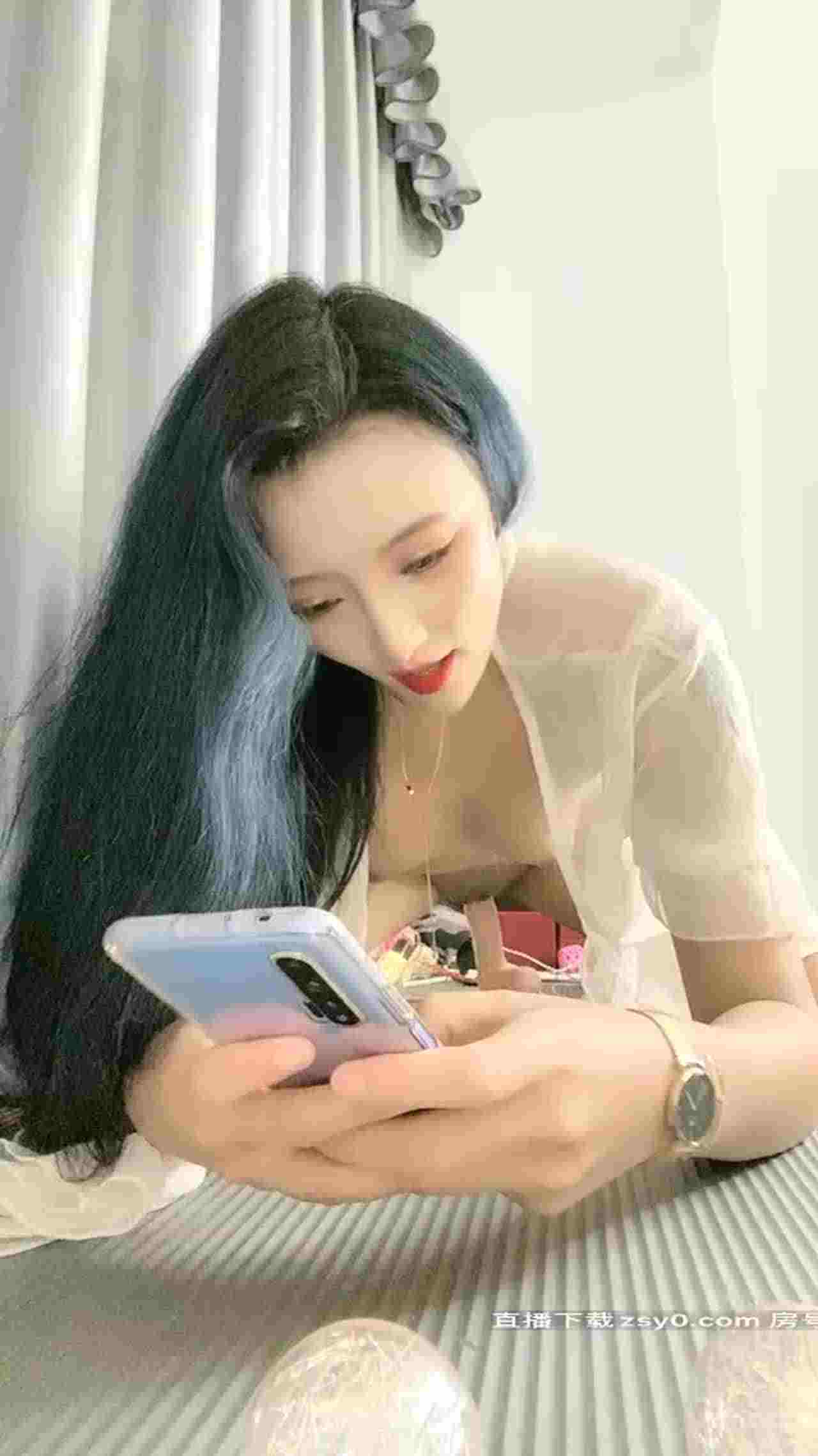  人间水蜜桃自慰视频 的剧照7