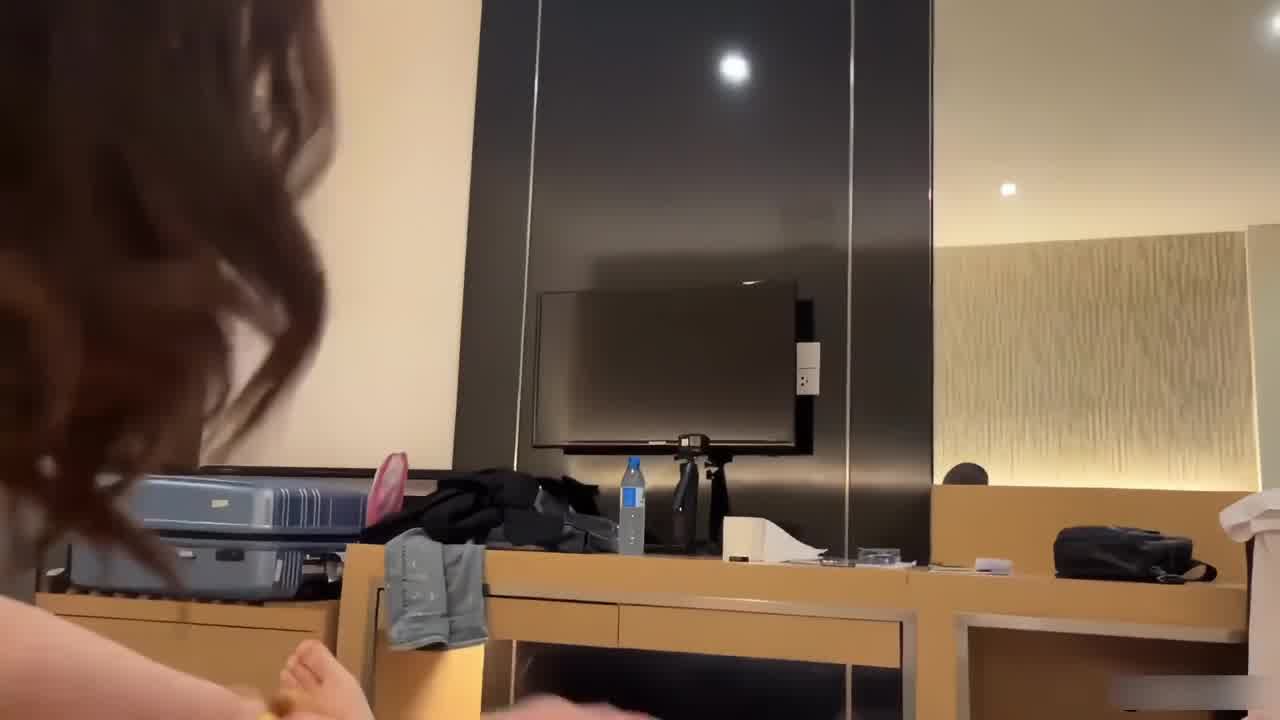  【为国争光】泰国探花遇神级颜值女神，给兄弟个惊喜笑的合不拢嘴！口交深喉嘴里还有水直接舌吻了！太会勾 的剧照6