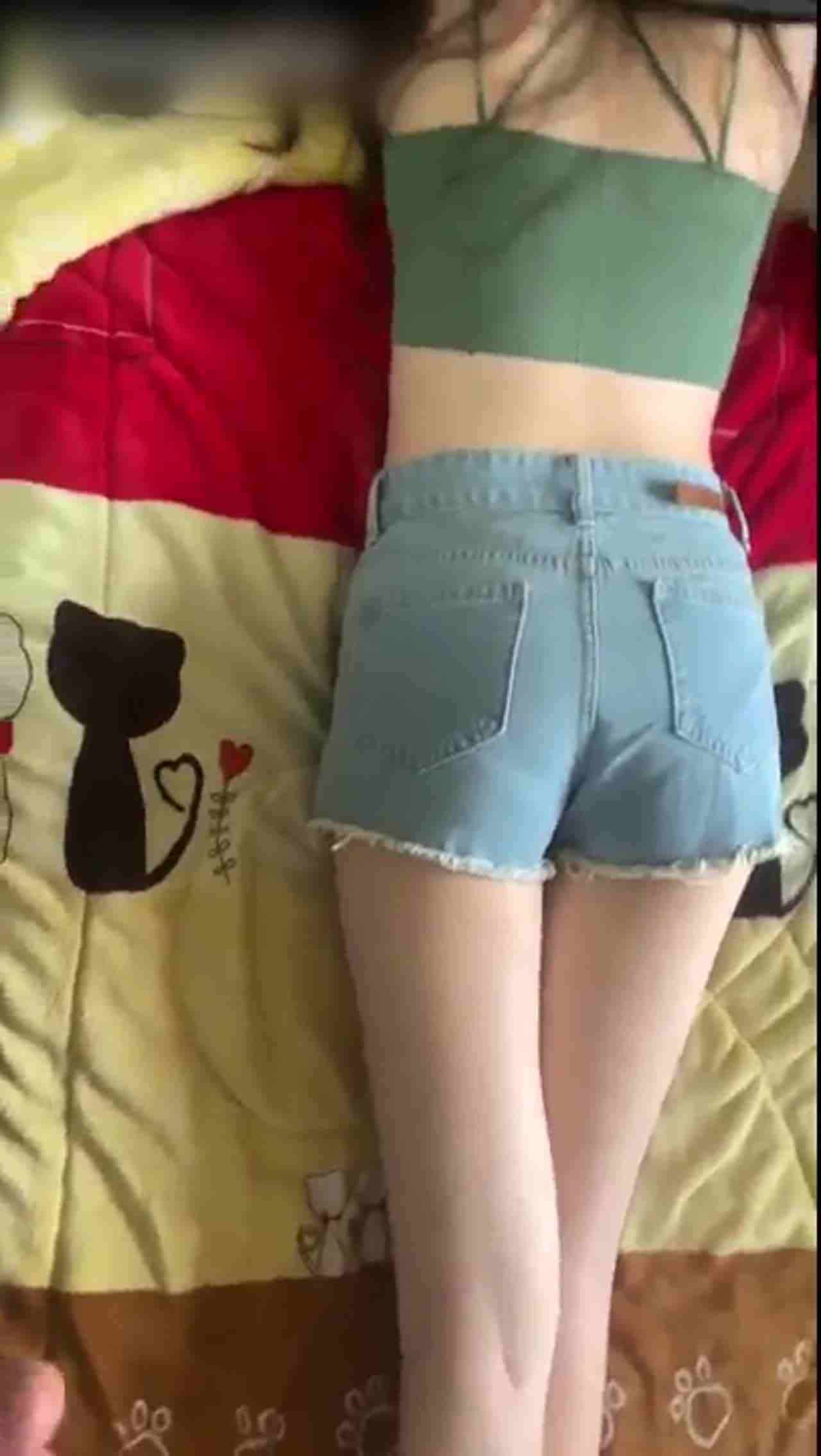  TWZP 知名模特儿换衣服被偷拍 的剧照9