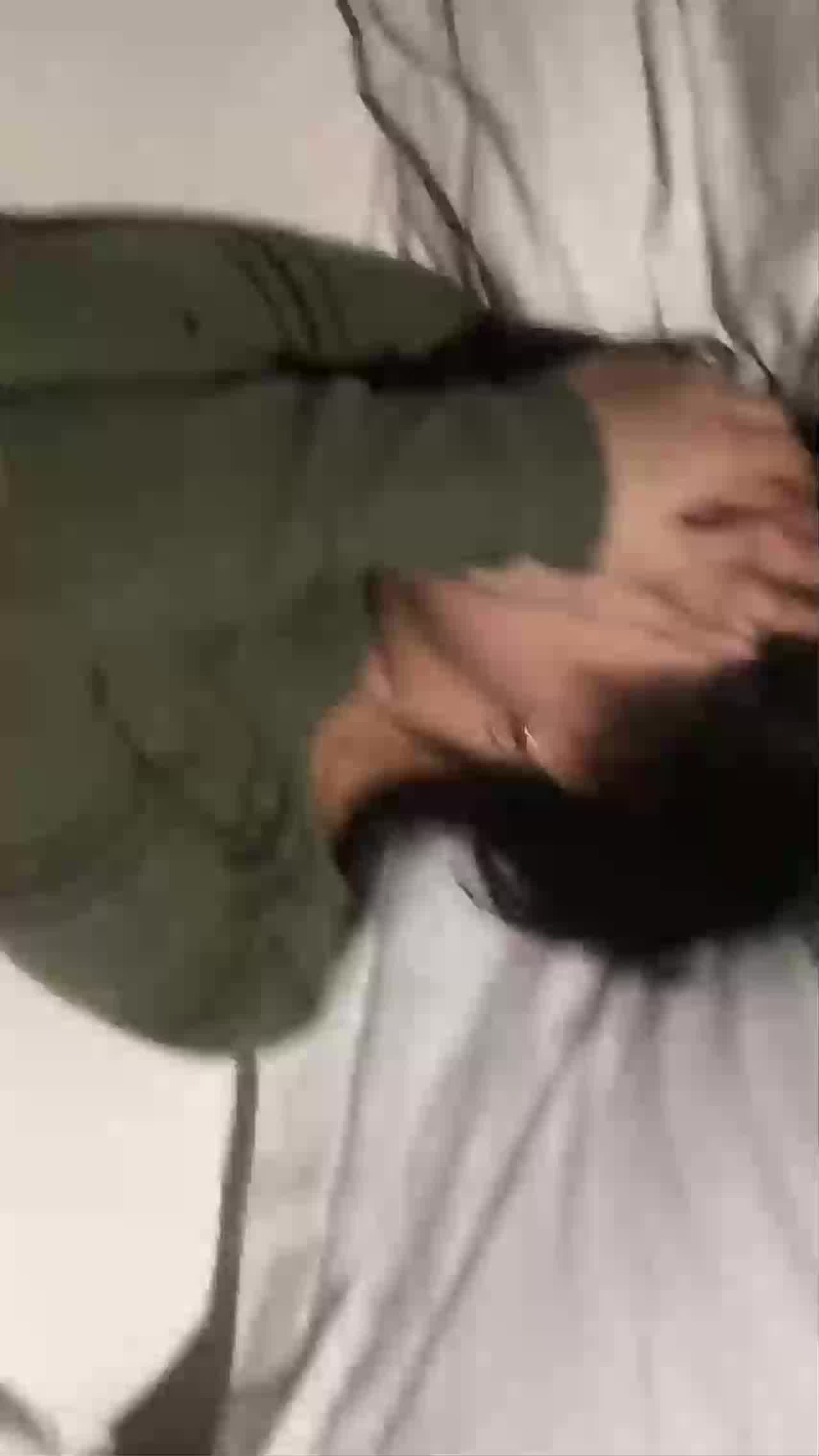  爆操醉酒人妻，就是胸有点小 的剧照5