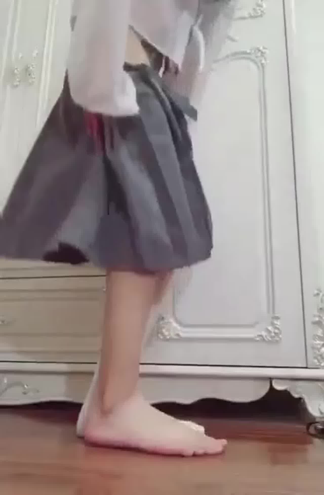  小骚逼大姨妈来了也要 的剧照8