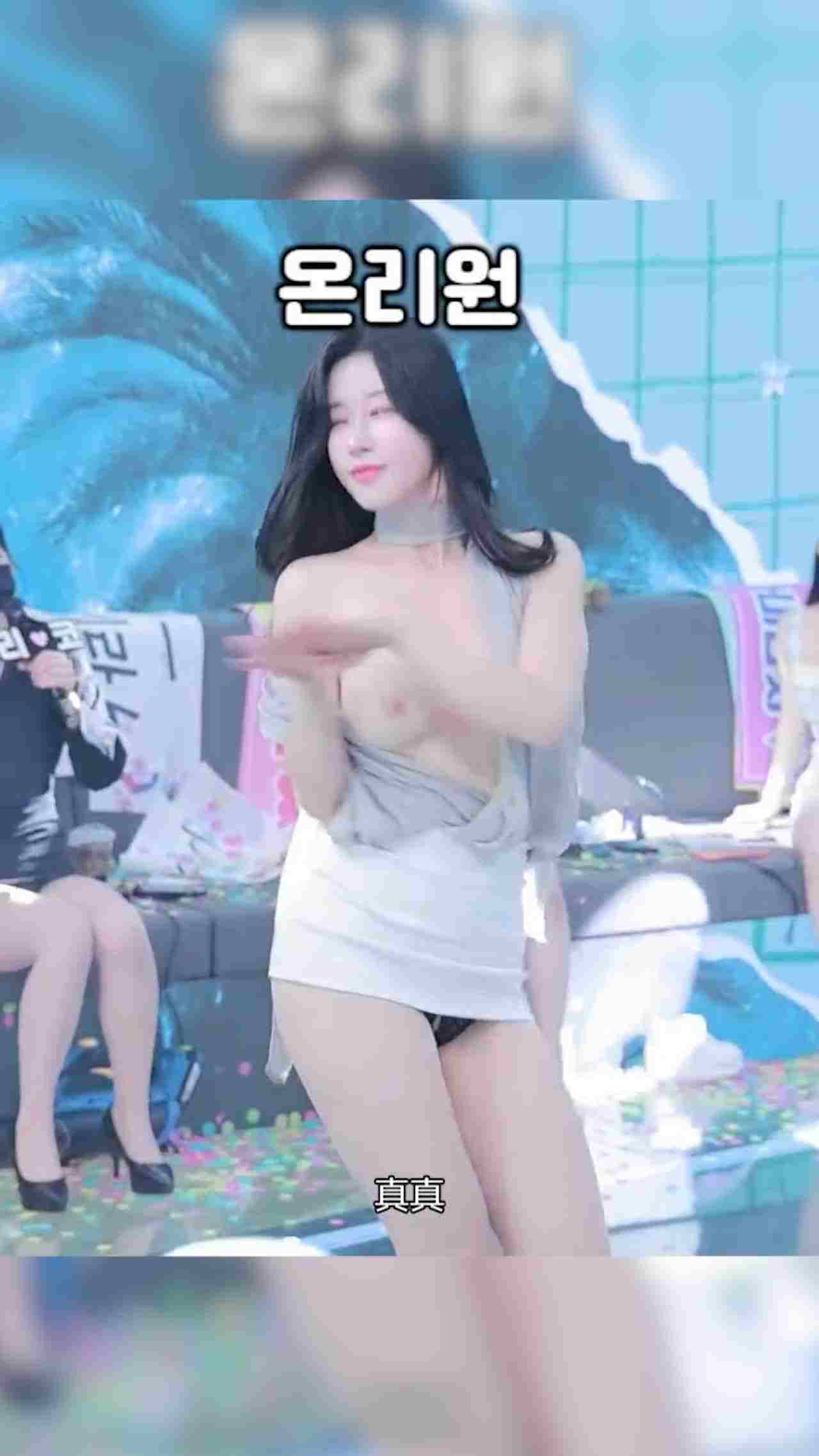  韩国熊猫班 第二季 少有的中文字幕 肤白貌美大长腿 的剧照6