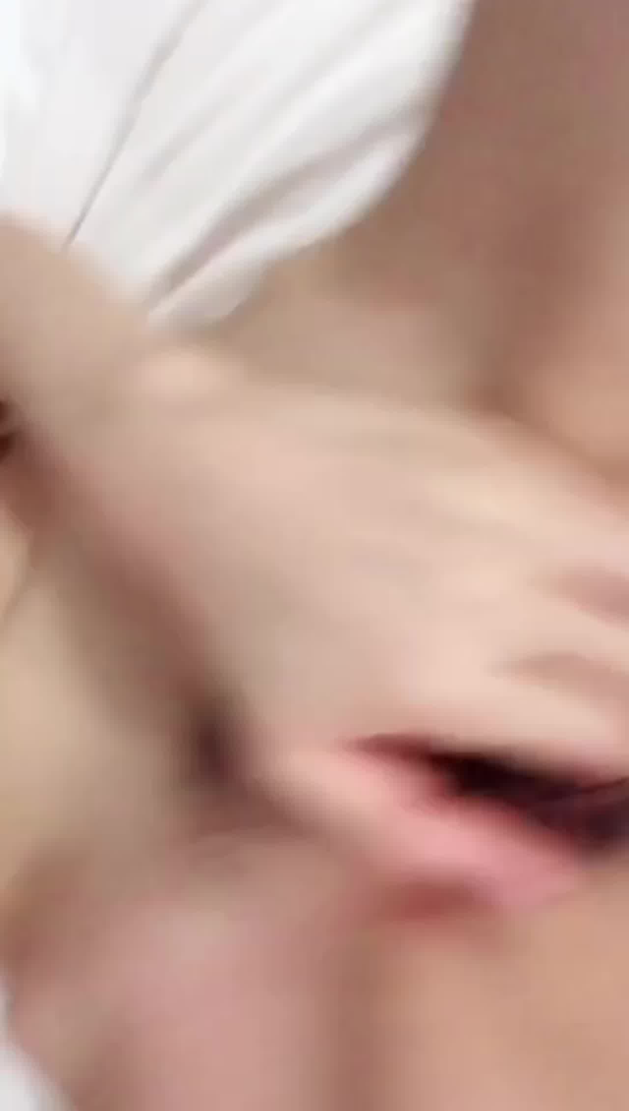  妹妹求操醒 的剧照2