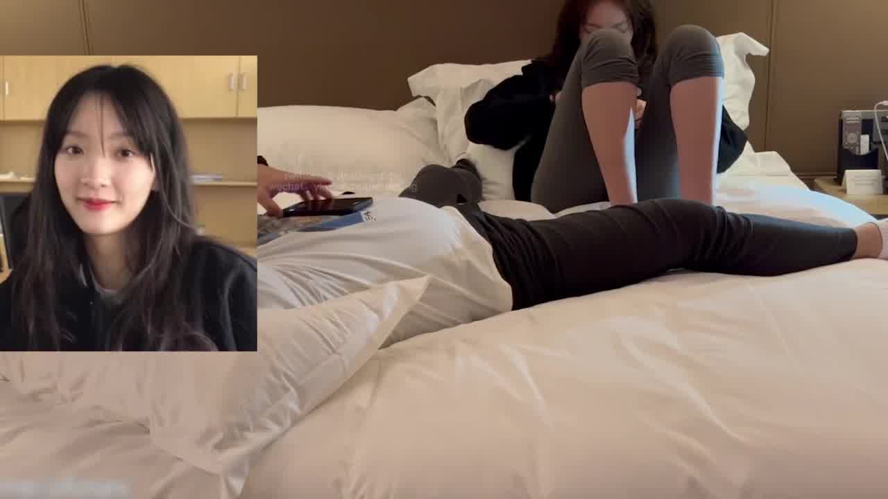  富三代外流足交新人 的剧照4