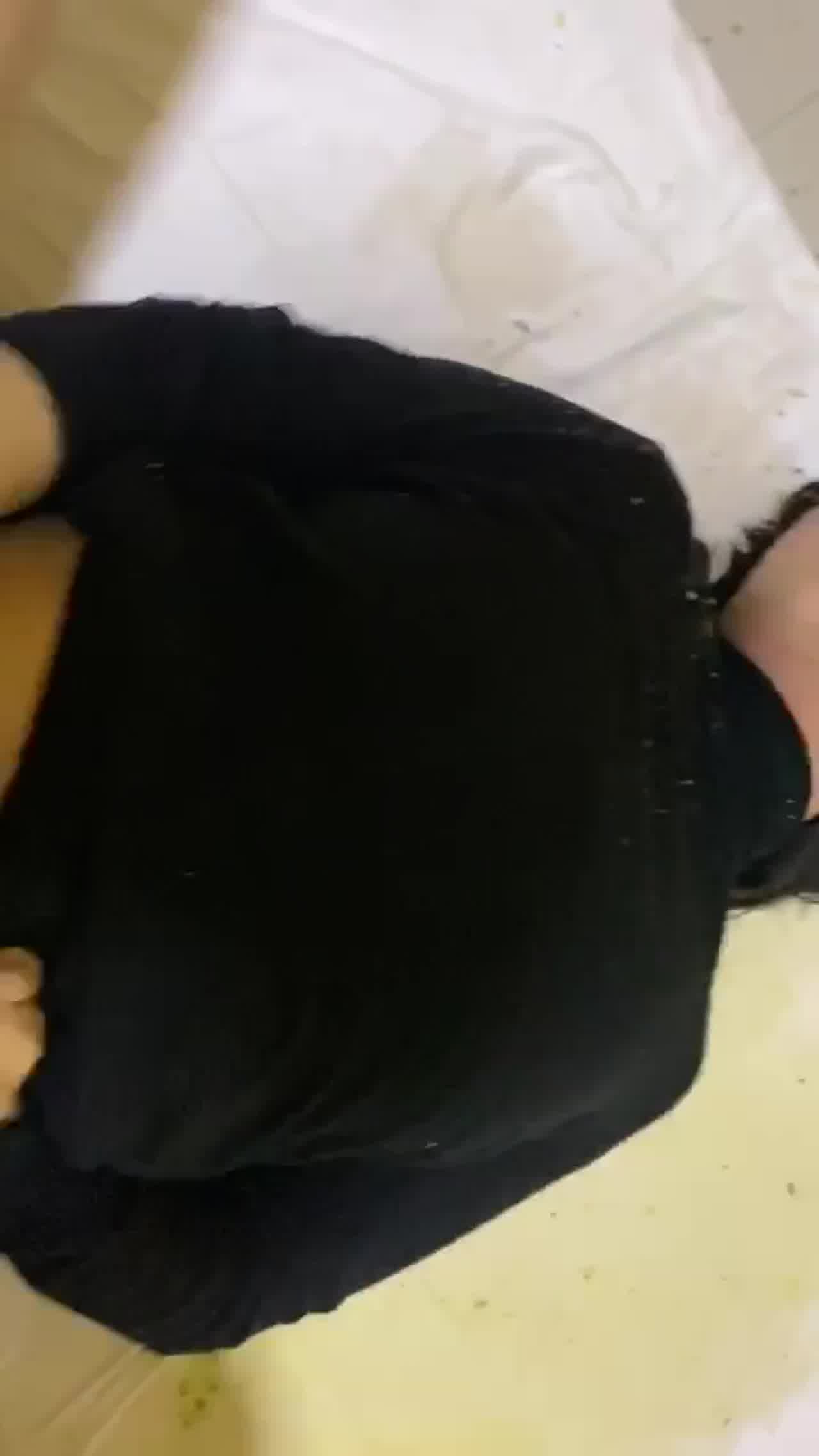  真实迷奸，妹妹喝醉酒被捡尸2 的剧照1