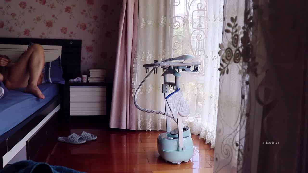  情侣的性福 的剧照10