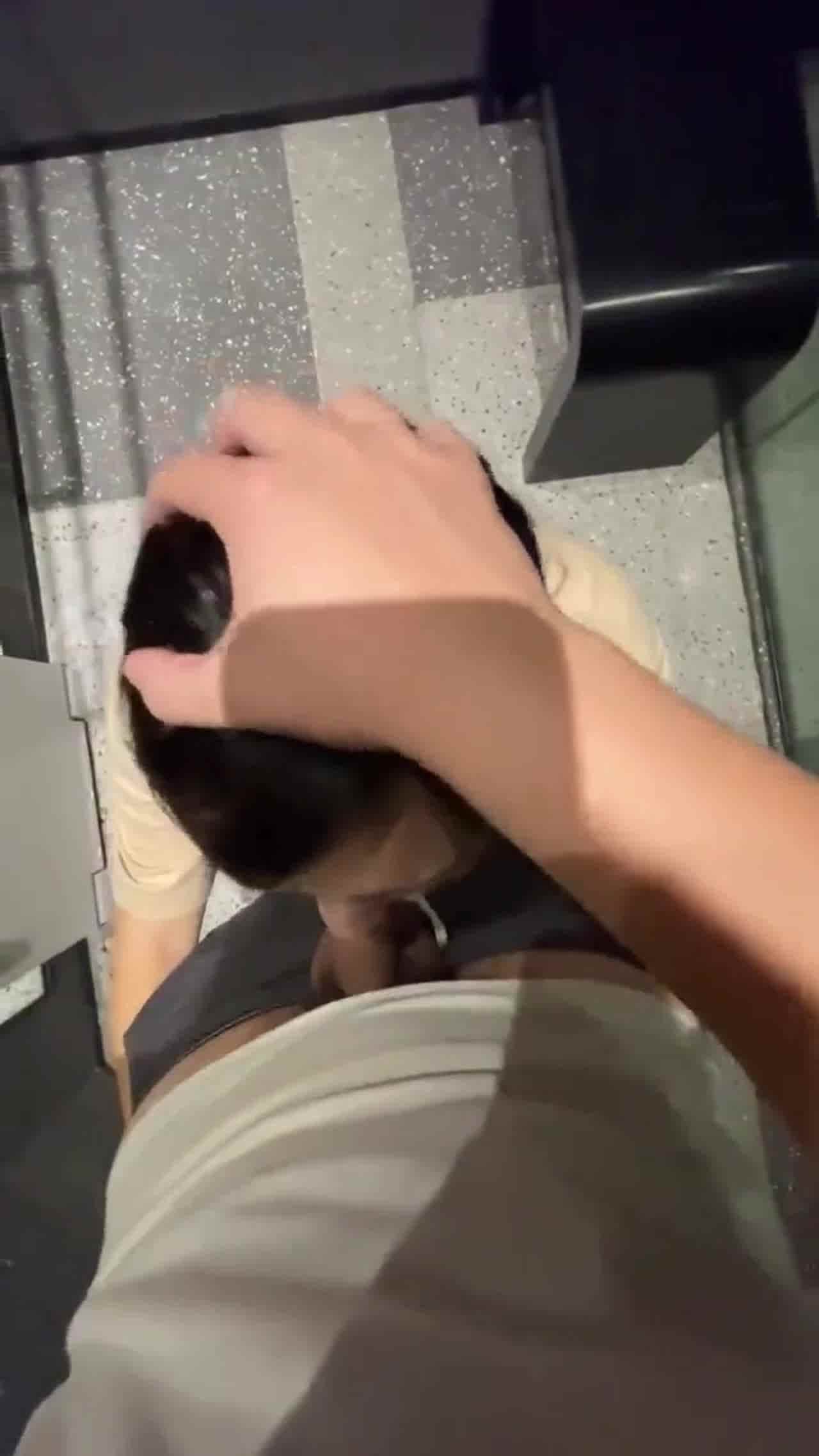  宝格丽十万门事件上海大学极品校花张芸 的剧照1